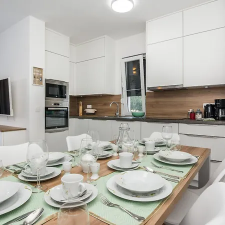 Spanic Haus Mit Pool Holiday home