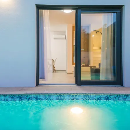 Spanic Haus Mit Pool Vir