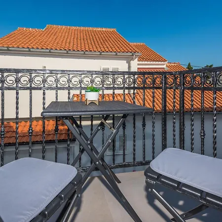 Spanic Haus Mit Pool Vir