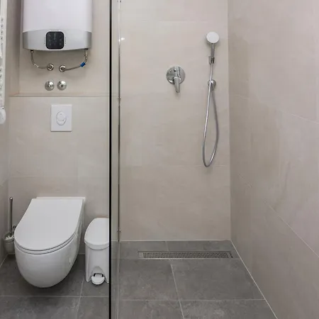 Spanic Haus Mit Pool Semesterbostad *